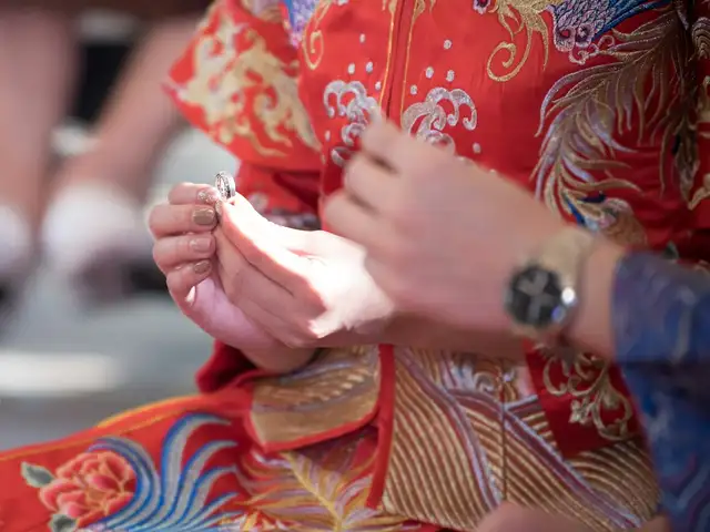Tea Ceremony & Intimate Reception