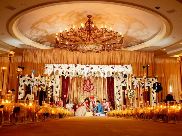 Royal All-In Wedding Experience
